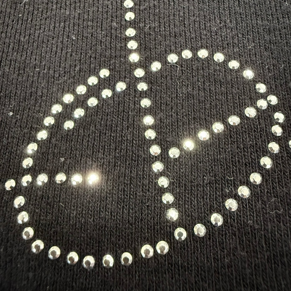 Obama Silver Embellished Black T shirt with Bust and Iconic Signature. Size XL. - Picture 4 of 5